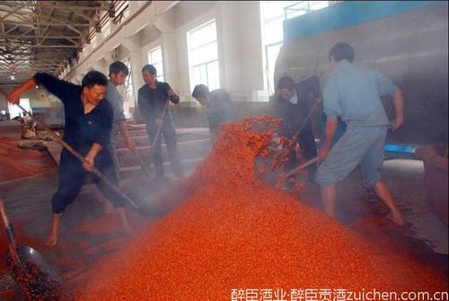 醉臣酒业固态与液态发酵白酒的区别 醉臣酒业固态与液态发酵白酒的区别