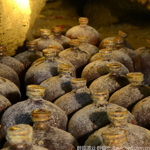 醉臣酒业洞藏老酒 醉臣酒业洞藏老酒